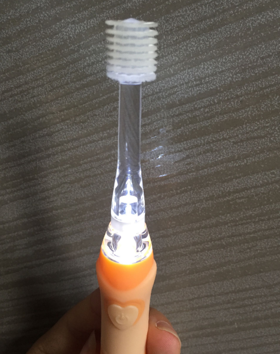 MDB兒童電動牙刷是充電還是電池 MDB兒童電動牙刷用幾個電池