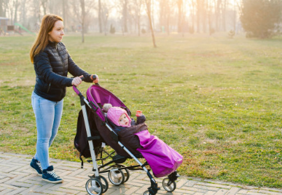 使用嬰兒車不能太隨意了 如何使用嬰兒車是有科學(xué)依據(jù)的 使用嬰兒車不能太隨意了 如何使用嬰兒車是有科學(xué)依據(jù)的