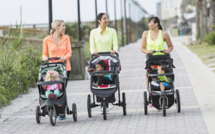 使用嬰兒車不能太隨意了 如何使用嬰兒車是有科學(xué)依據(jù)的 使用嬰兒車不能太隨意了 如何使用嬰兒車是有科學(xué)依據(jù)的