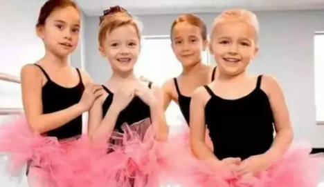 孩子學習芭蕾會練出八字腳嗎 芭蕾練不好會影響長個兒嗎