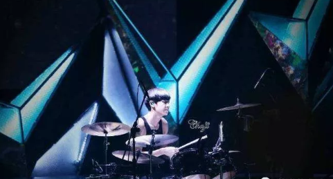 孩子學電子鼓還是架子鼓 架子鼓和電子鼓的區別