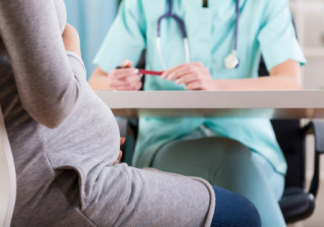 孕婦有乙肝會傳染給胎兒嗎  乙肝媽媽產后可以喂母乳嗎