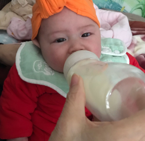 迪芽彎頭玻璃奶瓶好用嗎 迪芽彎頭玻璃奶瓶使用測評