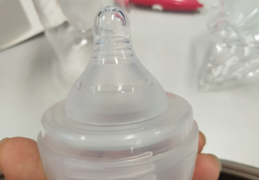 迪芽彎頭玻璃奶瓶材質安全嗎 迪芽彎頭玻璃奶瓶材質測評.