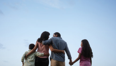 父母在孩子面前秀恩愛有什么好處 父母秀恩愛不要害羞