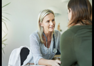 隆胸后的女人生娃后還能母乳喂養嗎 隆胸母乳喂養有什么壞處