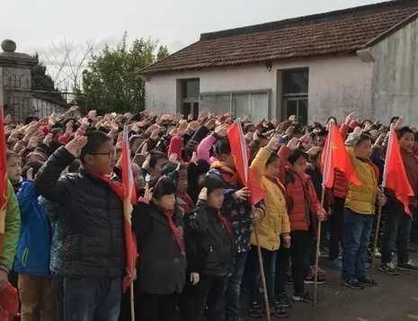 小學生清明節活動現場報道 2019小學生清明節活動快訊