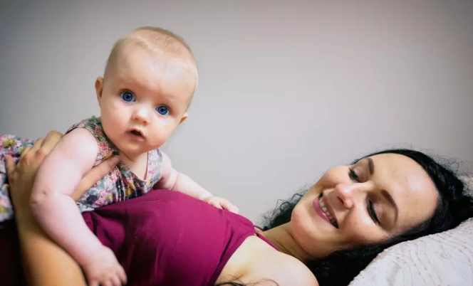 母乳喂養(yǎng)瘦的快嗎 母乳喂養(yǎng)利于恢復身材嗎