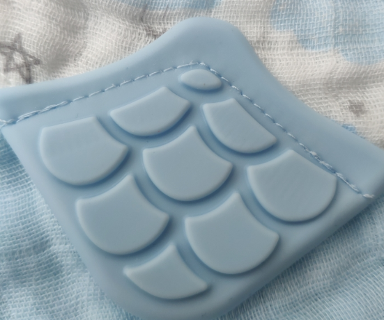 好孩子牙膠圍兜好用嗎 好孩子牙膠圍兜使用測評