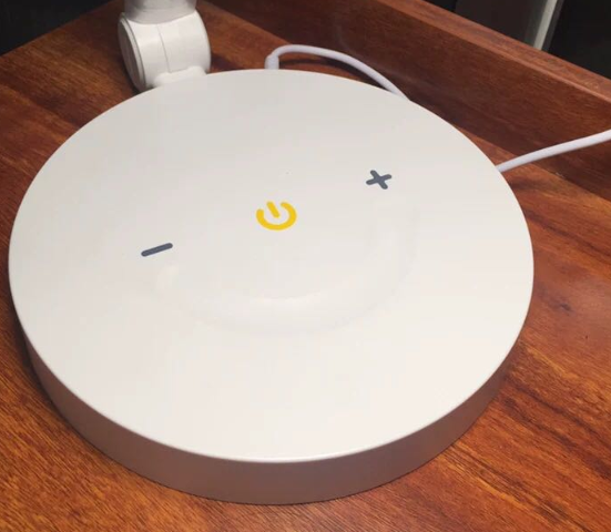 納晶小黃帽臺燈不傷眼嗎 納晶小黃帽臺燈怎么樣