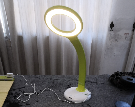 騰訊兒童護眼臺燈有藍光嗎 騰訊兒童護眼臺燈怎么樣