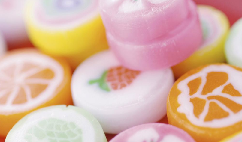 孩子吃的糖果有哪些區別 吃什么糖果對牙齒好一些 孩子吃的糖果有哪些區別 吃什么糖果對牙齒好一些