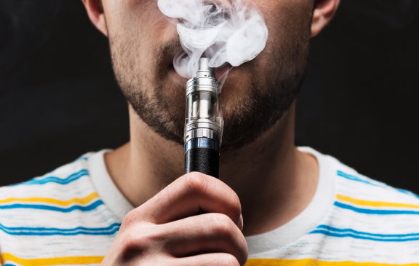 長(zhǎng)期吸二手煙孩子會(huì)得肺癌嗎 二手煙對(duì)孩子有什么危害