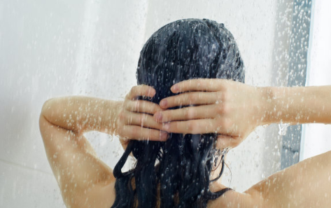 生完孩子后多久可以洗澡 剖腹產什么時候能淋浴