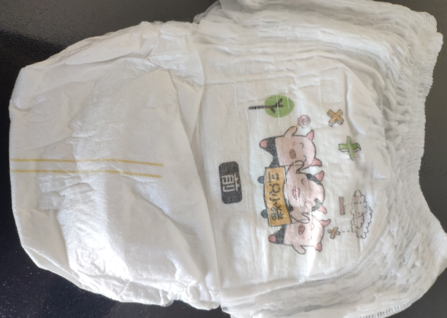 三只小豬拉拉褲有味道嗎 三只小豬拉拉褲使用測評