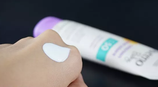 Aveeno艾維諾物理防曬霜怎么樣 艾維諾物理防曬霜使用測(cè)評(píng) Aveeno艾維諾物理防曬霜怎么樣 艾維諾物理防曬霜使用測(cè)評(píng)