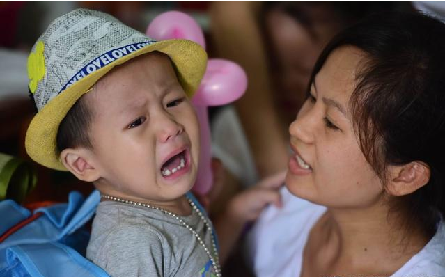 孩子語言發育遲緩能自愈嗎 家長哪些行為會影響孩子的語言發育 孩子語言發育遲緩能自愈嗎 家長哪些行為會影響孩子的語言發育