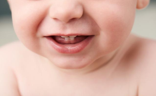 孩子語言發育遲緩能自愈嗎 家長哪些行為會影響孩子的語言發育 孩子語言發育遲緩能自愈嗎 家長哪些行為會影響孩子的語言發育