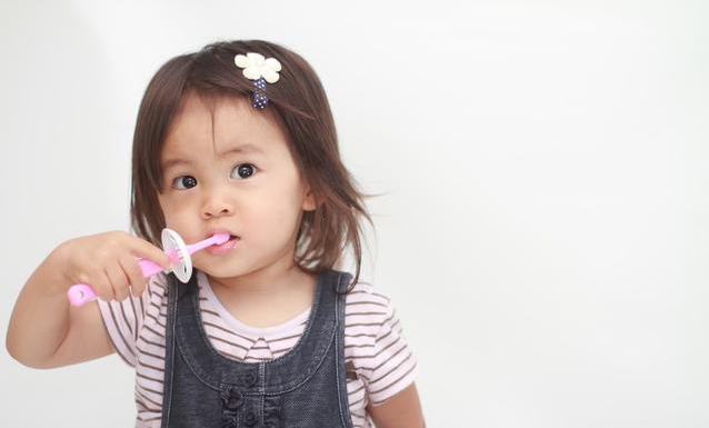 新生兒口腔的發(fā)育 寶寶口腔清潔護理怎么做