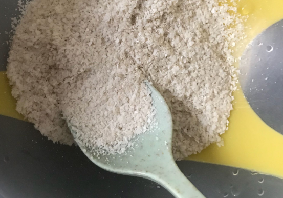 愛思貝米粉和亨氏米粉哪個好 愛思貝米粉使用測評