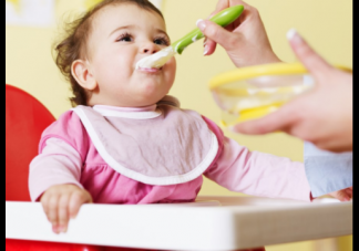 寶寶積食怎么喂好 積食的正確喂養方法