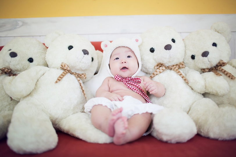 老婆生孩子辛苦了的經(jīng)典句子 感謝老婆生孩子的辛苦發(fā)什么好