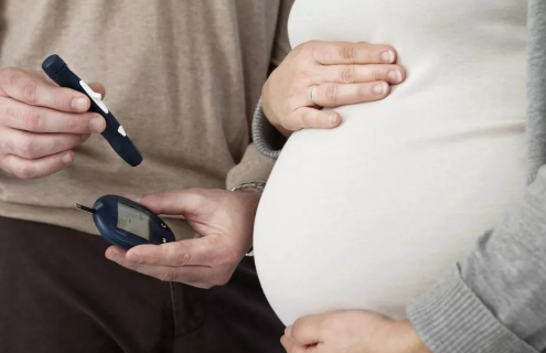 哪些因素會增加卵巢癌風險 卵巢癌發病因素有哪些 哪些因素會增加卵巢癌風險 卵巢癌發病因素有哪些