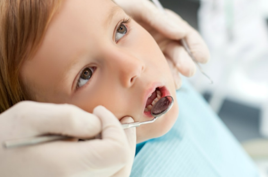 孩子魚刺卡喉怎么辦 魚刺卡喉的正確做法