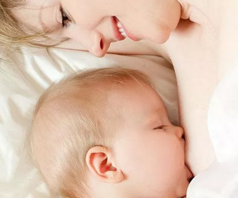 如何判斷乳頭內陷的程度 乳頭內陷該怎么喂奶