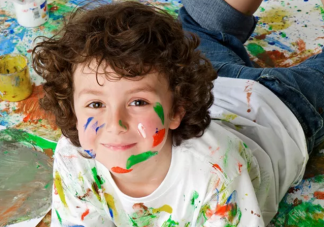 鼓勵孩子和表揚孩差別原來這么大 多鼓勵寶寶有什么好處