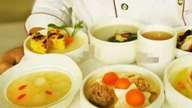 剖腹產后盡快下床走動有什么好處 剖腹產第一天就能下床了嗎