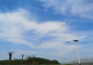 感嘆寶寶會走路了說說 寶寶第一次走路的心情感慨