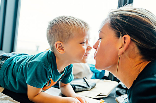 孩子開始努力最想要的獎勵是什么 如何正確的表揚孩子 孩子開始努力最想要的獎勵是什么 如何正確的表揚孩子