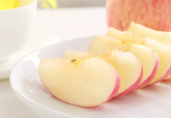 坐月子期間能吃蛇果嗎 懷孕坐月子吃蛇果好不好