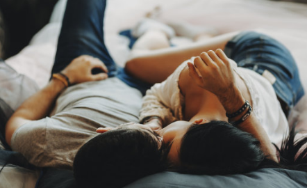 錯的避孕套使用方式你中招了嗎 錯誤的避孕方式會有什么危害