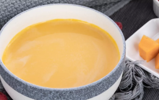 適合寶寶的簡單早餐 南瓜濃湯輔食制作方法