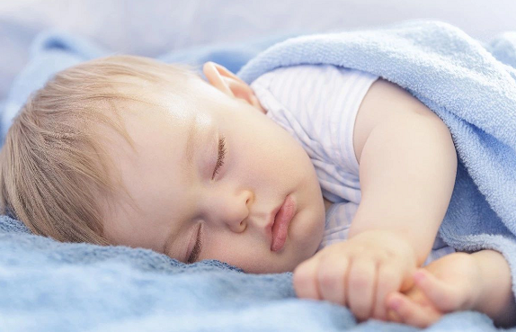 寶寶午睡最佳時間 如何幫寶寶養成午睡習慣