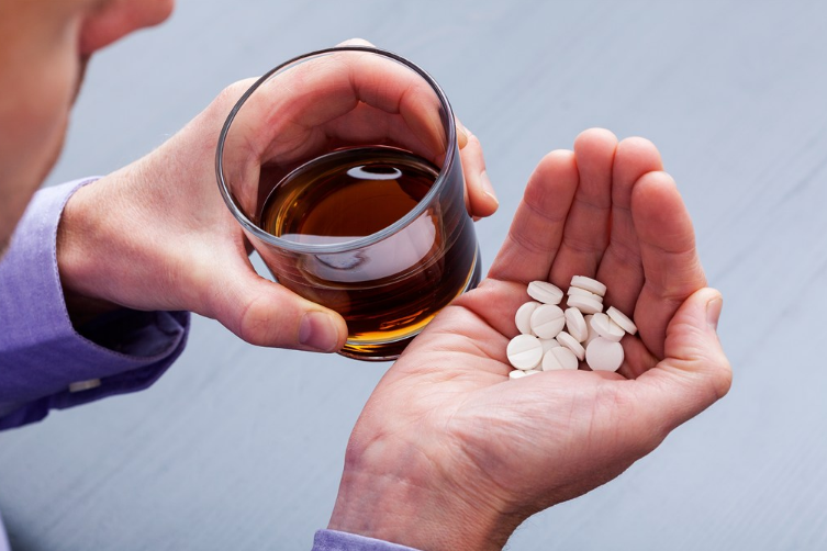 家長應該如何給孩子合理用藥 寶寶生病正確用藥方法 家長應該如何給孩子合理用藥 寶寶生病正確用藥方法