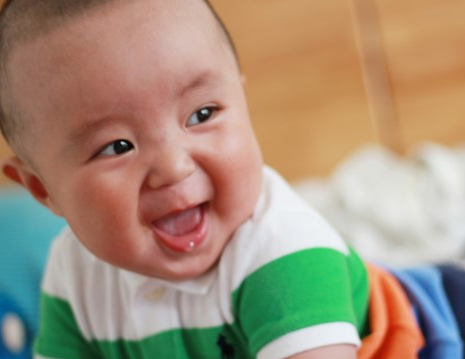 寶寶流口水流的厲害怎么辦 寶寶流口水多是怎么回事 寶寶流口水流的厲害怎么辦 寶寶流口水多是怎么回事