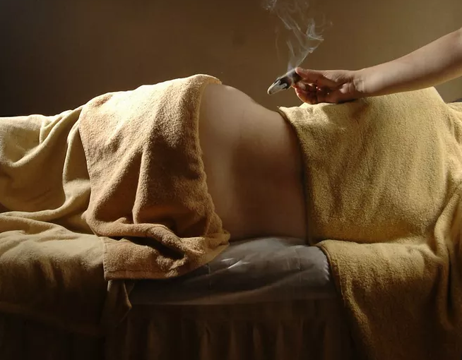 懷孕了可以艾灸嗎 孕婦可以艾灸哪些穴位