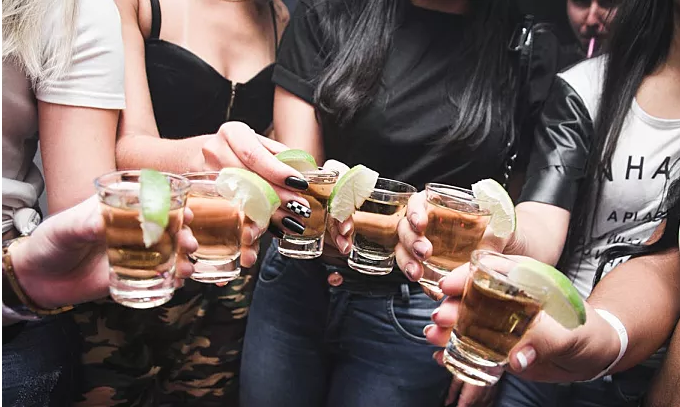 尖銳濕疣不能喝酒嗎 尖銳濕疣喝酒的危害 尖銳濕疣不能喝酒嗎 尖銳濕疣喝酒的危害