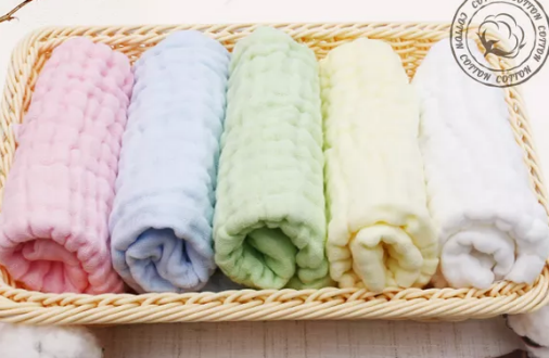 寶寶口水巾的選擇方法 口水巾哪種材質好 寶寶口水巾的選擇方法 口水巾哪種材質好