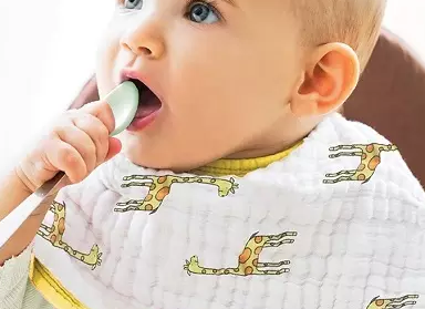 寶寶口水巾哪個牌子好 口水巾品牌選擇推薦