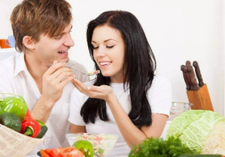 春季懷孕后容易早產嗎 春季備孕有什么利弊