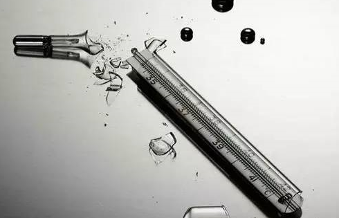 水銀體溫計被打破有什么危害 孩子誤食水銀如何處理