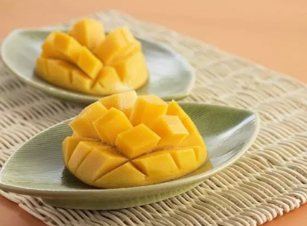 哺乳期可以吃芒果嗎 哺乳期吃芒果影響下奶嗎