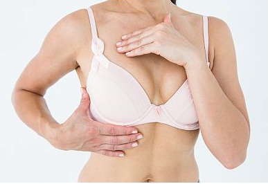 內(nèi)衣要這么穿才不傷乳房 內(nèi)衣你穿對(duì)了嗎 內(nèi)衣要這么穿才不傷乳房 內(nèi)衣你穿對(duì)了嗎