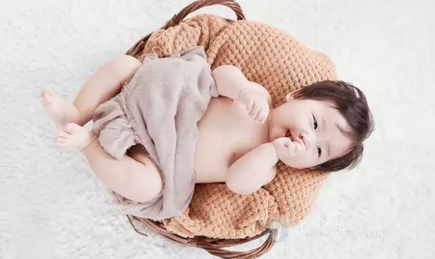 紙尿褲多長時間要需要換一次 如何護理寶寶的小屁股