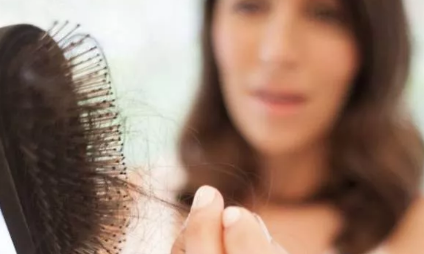 產后大量脫發是怎么回事 產后都會脫發嗎