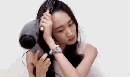 產后大量脫發是怎么回事 產后都會脫發嗎